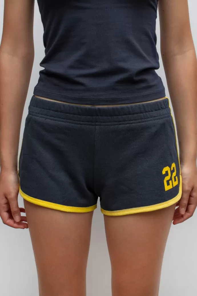 Subdued Shorts 22^Donna Shorts