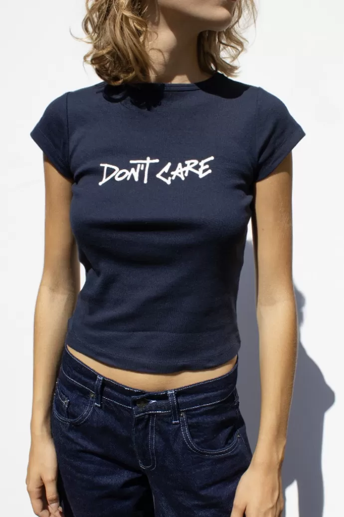 Subdued T-shirt Don't Care^Donna Graphics